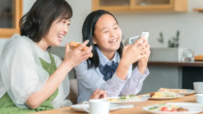 学校での様子がわからない…担任の先生と上手に連携する9つのコツ