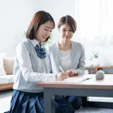 本当に1対2の個別指導塾で成果は出る？ 成績アップを目指すなら知っておきたい“家庭教師という選択肢”